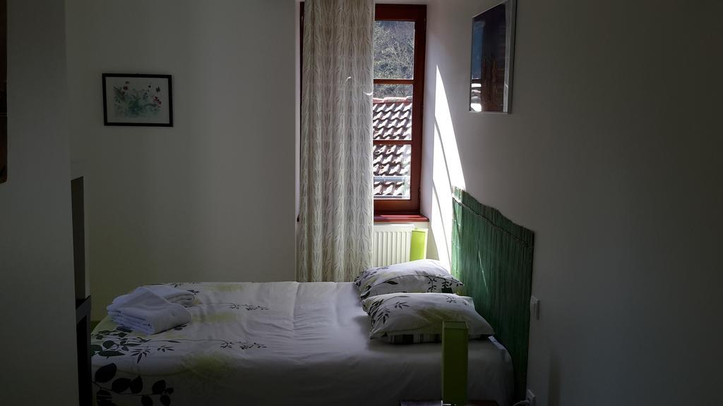 Auberge Du Doulon Lamothe-Montravel Екстериор снимка